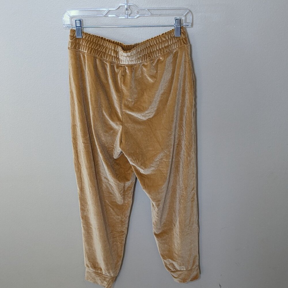 Fabletics NWT Gold Luxe Velour Elastic Waist Tapered Leg Jogger S - Picture 4 of 7